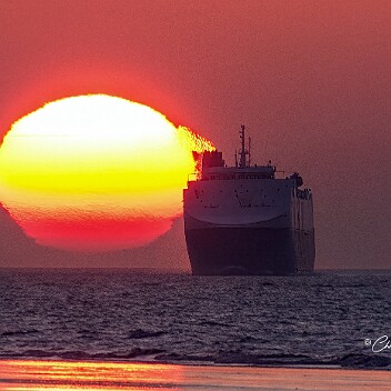 CB7_6082 Bouzas suardiaz Lines Firefly Upscaler 2x